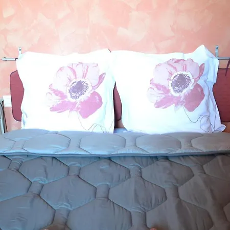Chambres D'hotes Farcy فندق مبيت وإفطار 3*
